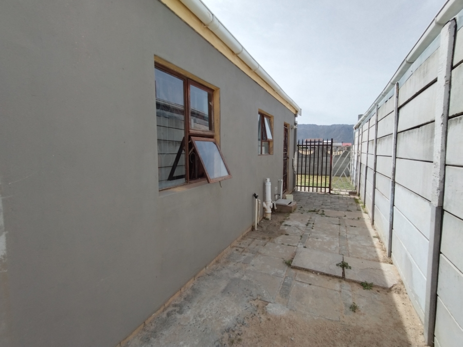 2 Bedroom Property for Sale in Rusthof Western Cape